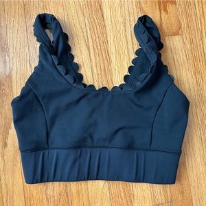 IVL black scallop sports bra